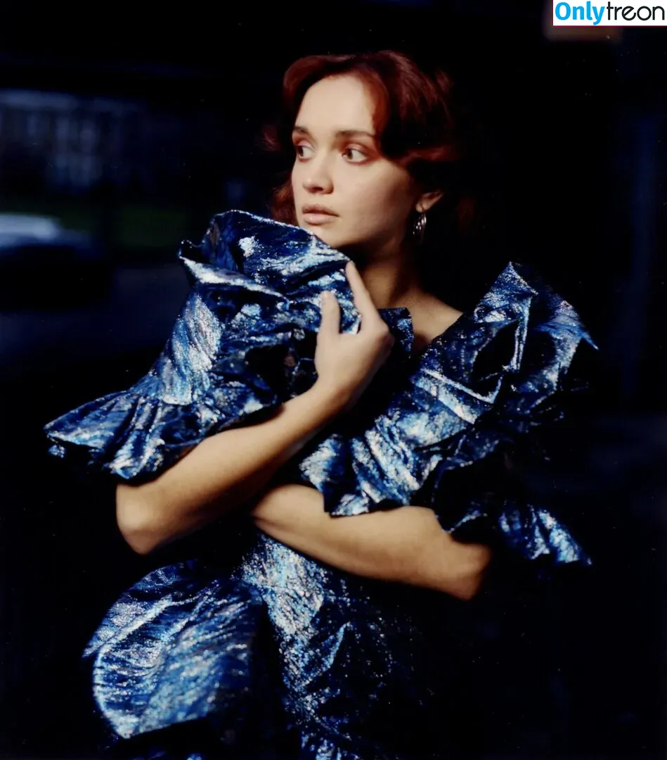 Olivia Cooke nude photo #0192 (livkatecooke)