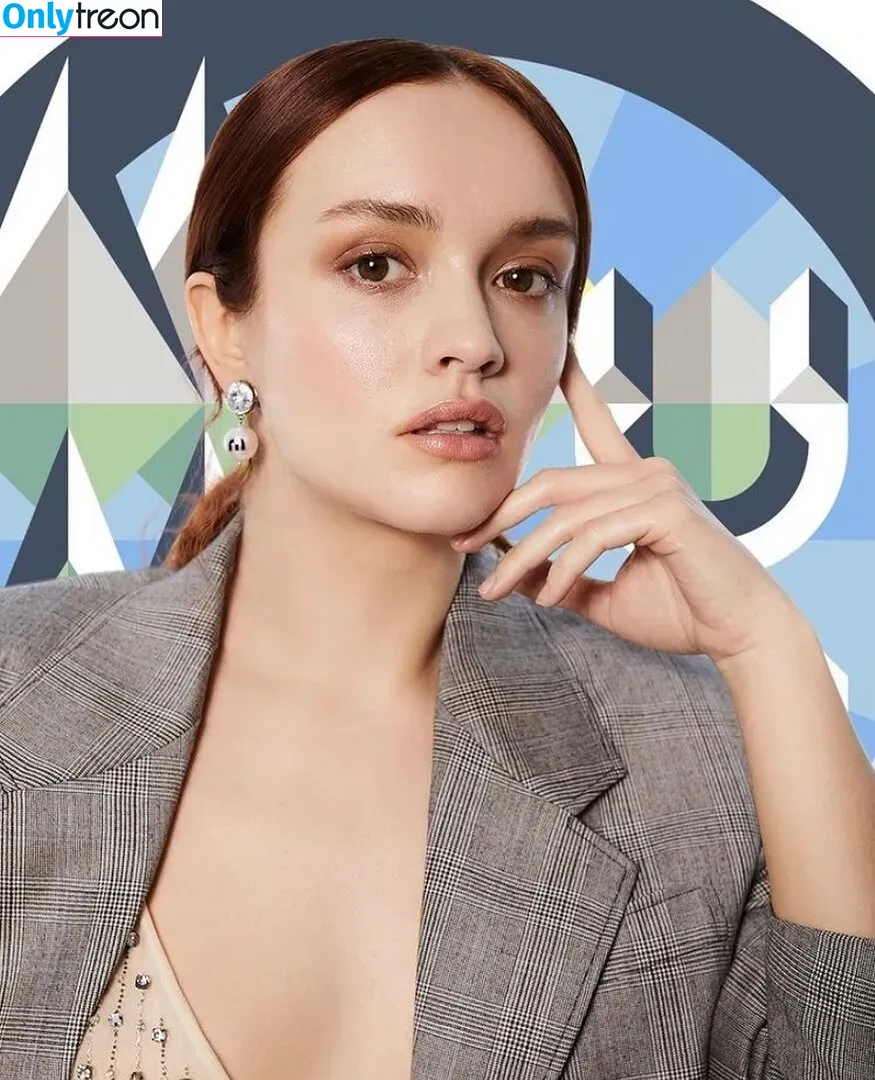 Olivia Cooke nude photo #0213 (livkatecooke)