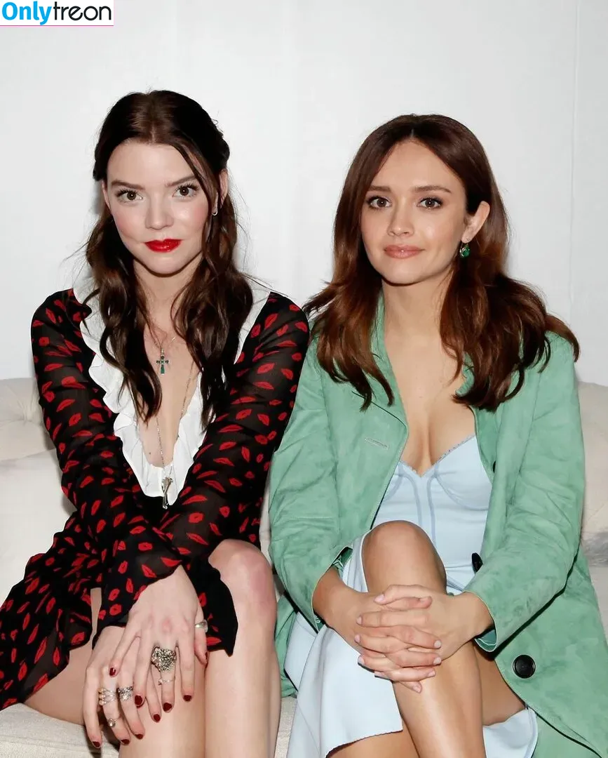Olivia Cooke голая photo #0226 (livkatecooke)