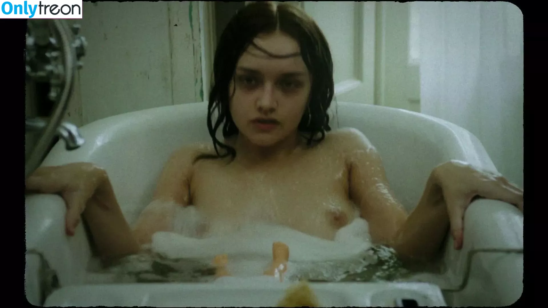 Olivia Cooke голая photo #0361 (livkatecooke)