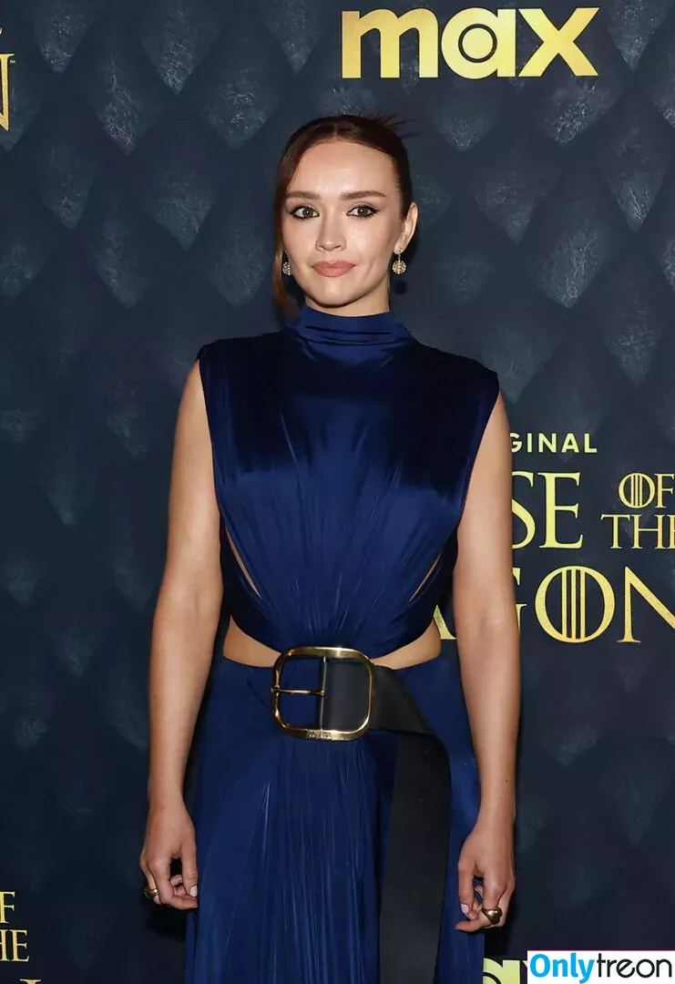 Olivia Cooke голая photo #0378 (livkatecooke)