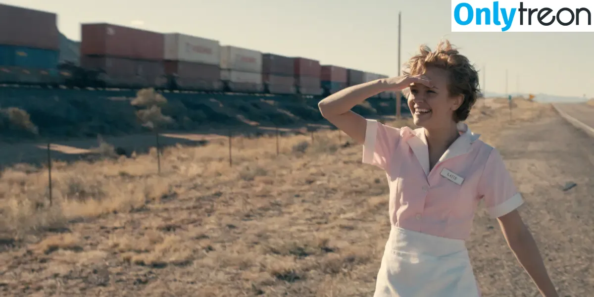 Olivia Cooke голая photo #0684 (livkatecooke)