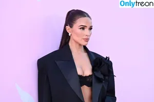 Olivia Culpo / oliviaculpo nude photo #1159