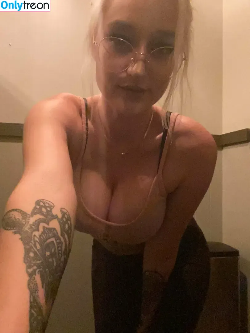Olivia Deveroux голая photo #0031 (oliviadeveroux / peachysoftsub)