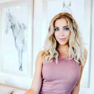 Olivia Harlan Dekker / oliviaharlandekker фото голая #0006