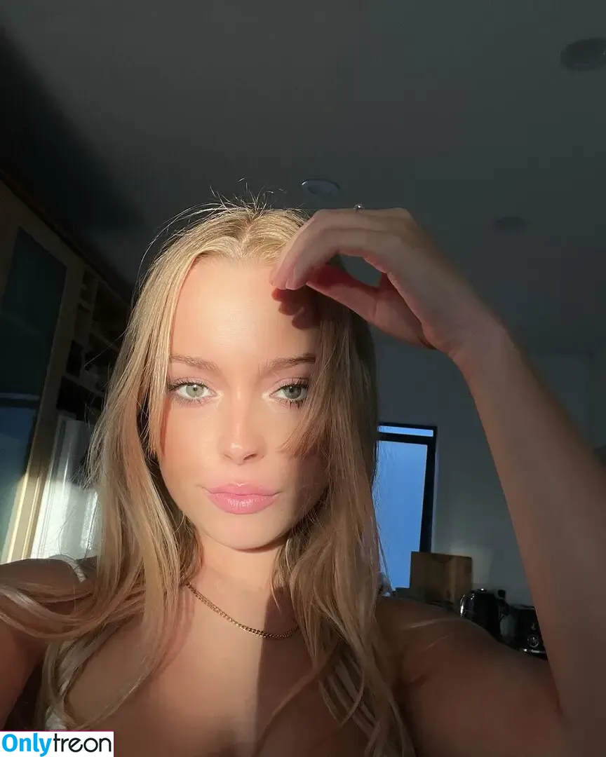 Olivia Hollands nude photo #0008 (oliviahollandss)