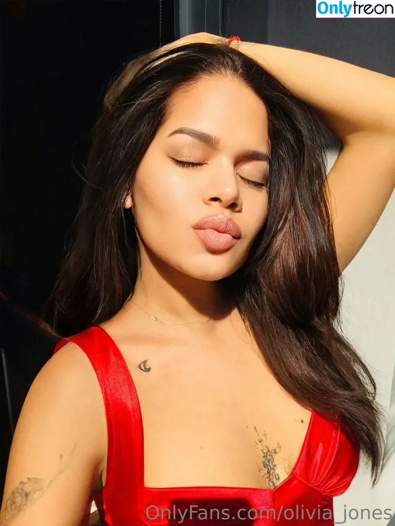 olivia_jones2 голая photo #0011 (olivia_jones2k21)