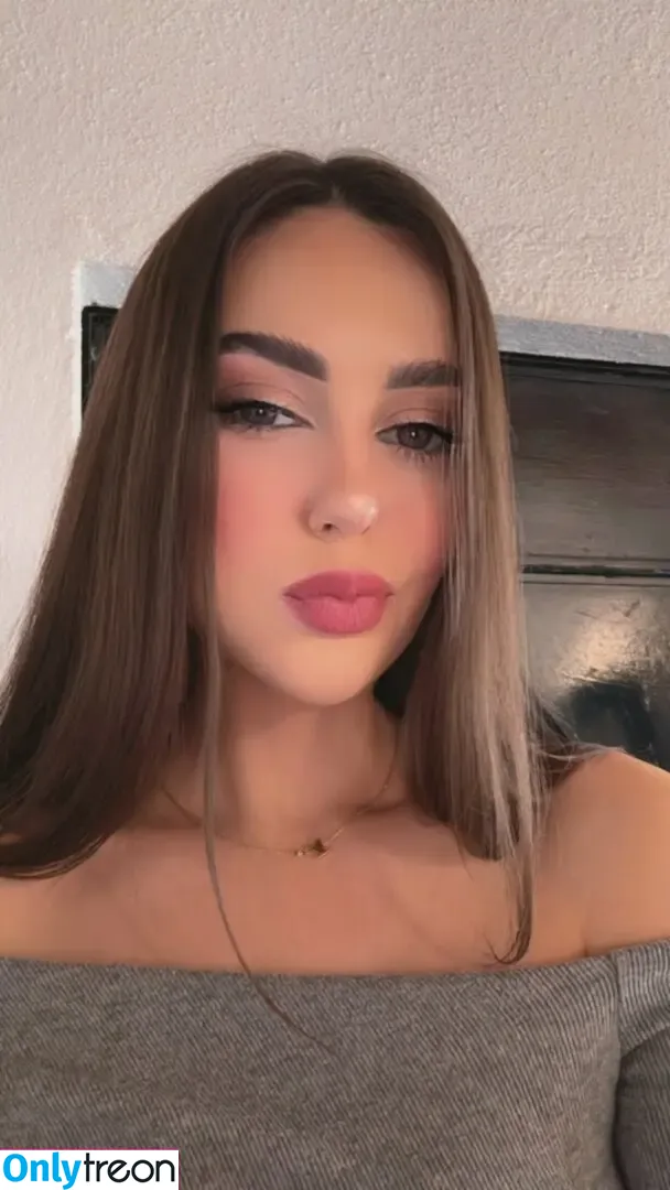 Olivia Mae nude photo #0243 (skygirlxo / theoliviamaexo / therealoliviamae)