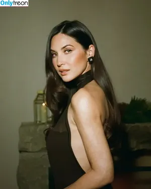 Olivia Munn / oliviamunn фото голая #0941