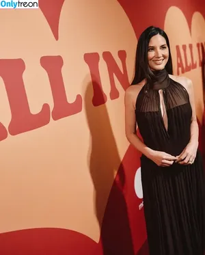 Olivia Munn / oliviamunn фото голая #0945