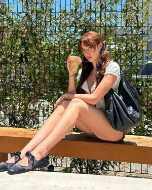 Olivia OBrien / olivialauren / oliviaobrien nude photo #0344