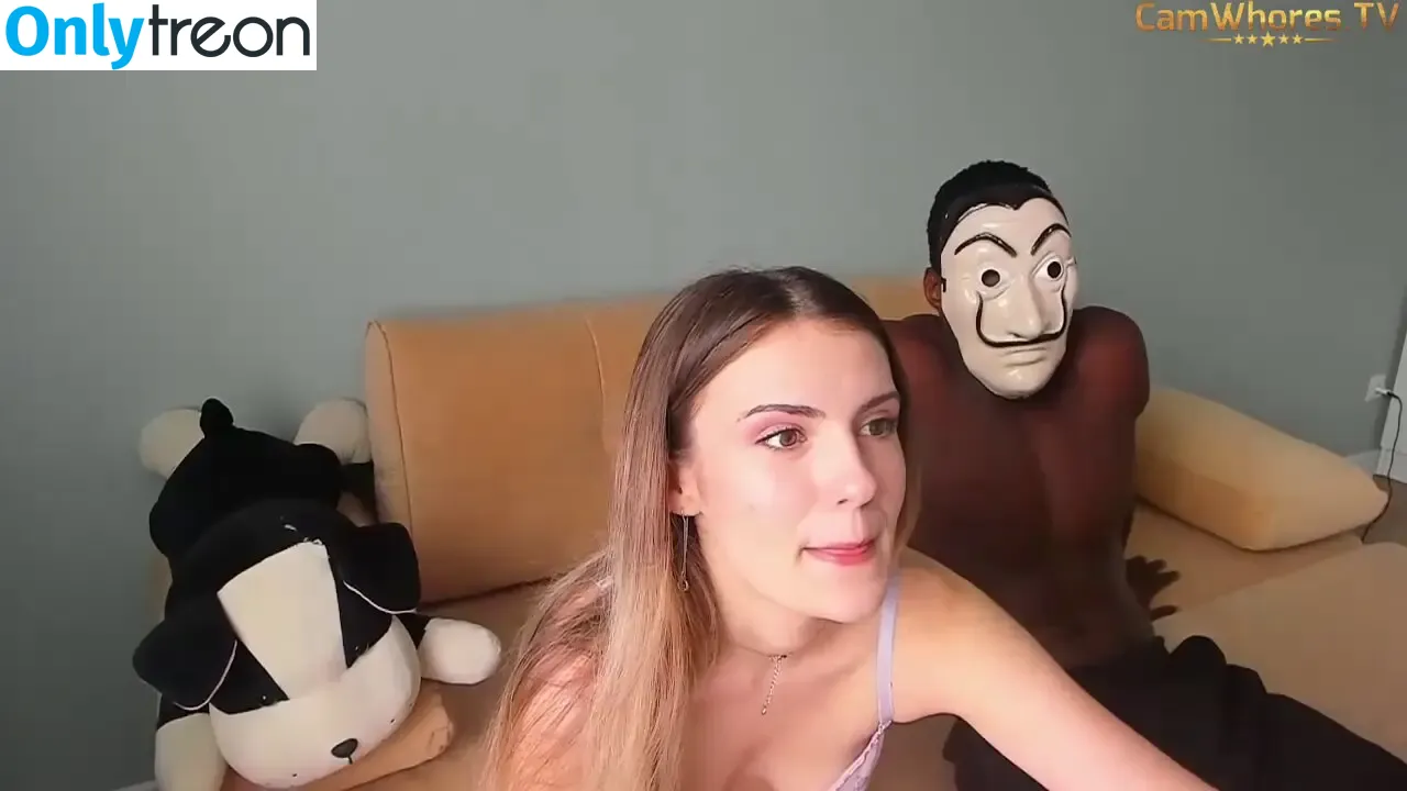 Olivia_oscar nude photo #0007 (oliviaoscar10)