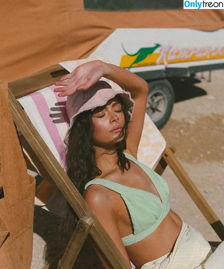 olivia phillippss голая photo #0007 (oliviaphillipps)