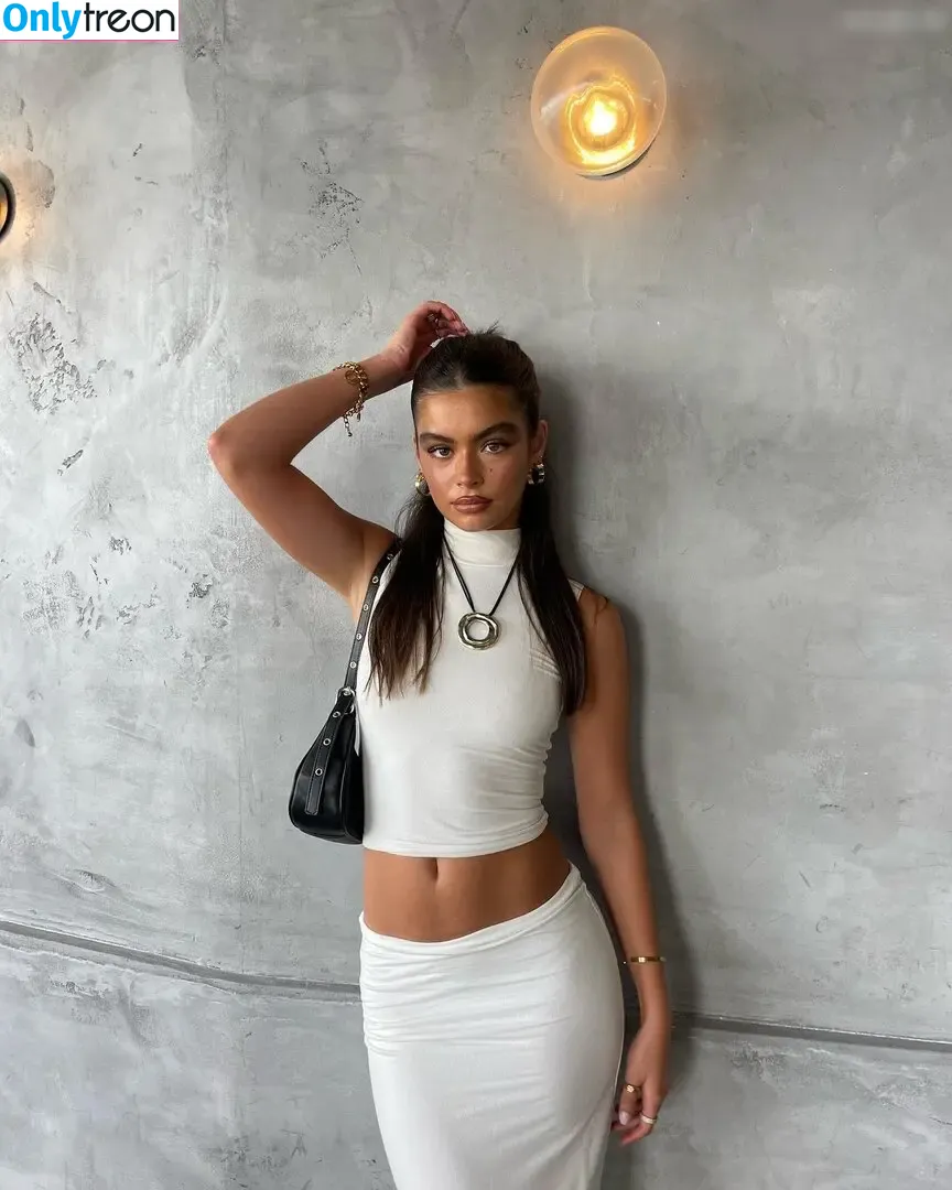 olivia phillippss голая photo #0040 (oliviaphillipps)