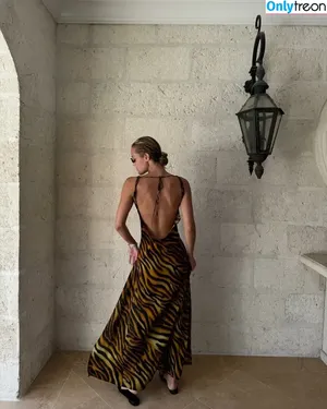Olivia Ponton / olivia.ponton / olivia_ponton nude photo #3263