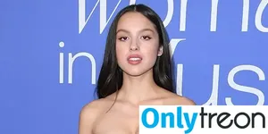 Olivia Rodrigo / oliviarodrigo nude photo #3981