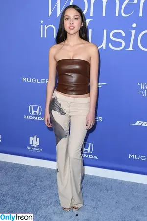 Olivia Rodrigo / oliviarodrigo nude photo #4198