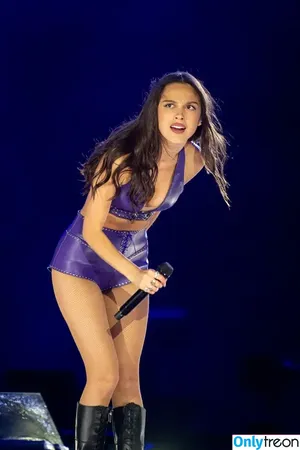 Olivia Rodrigo / oliviarodrigo nude photo #4350