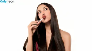 Olivia Rodrigo / oliviarodrigo nude photo #4577