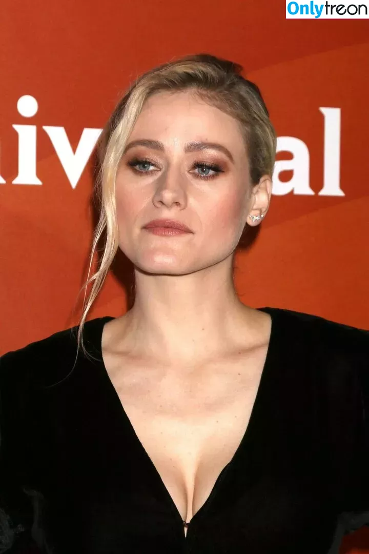 Olivia Taylor Dudley nude photo #0133 (oliviataylordudley)