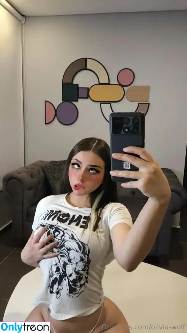 olivia-wolf nude photo #0102 (oliviawolfmusic)