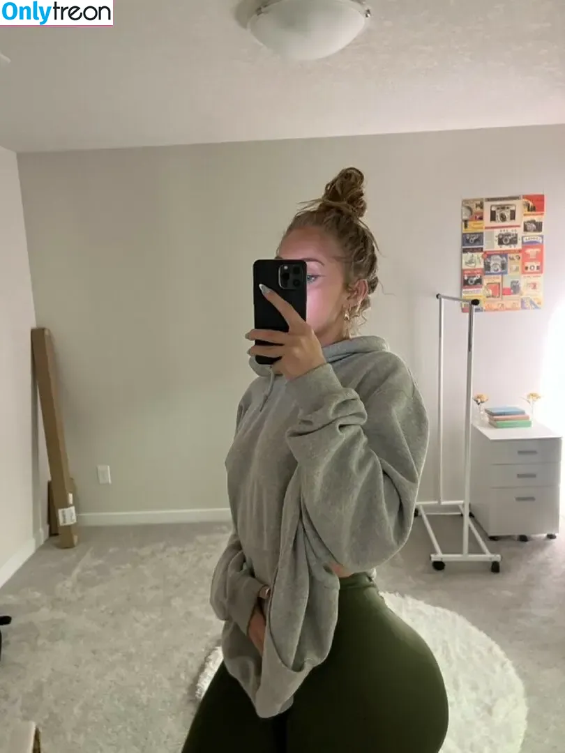 Oliviakayemyers nude photo #0035 (Kaye2828)