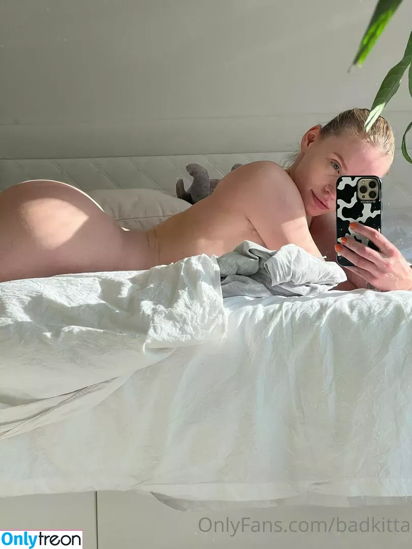oliviassweetride голая photo #0069 (oliviassweetride)