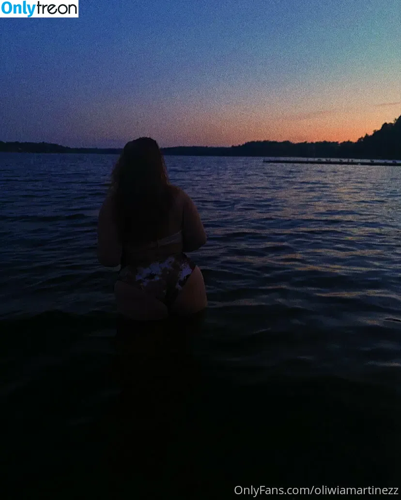 oliwiamartinezz голая photo #0008 (livvmartinez)