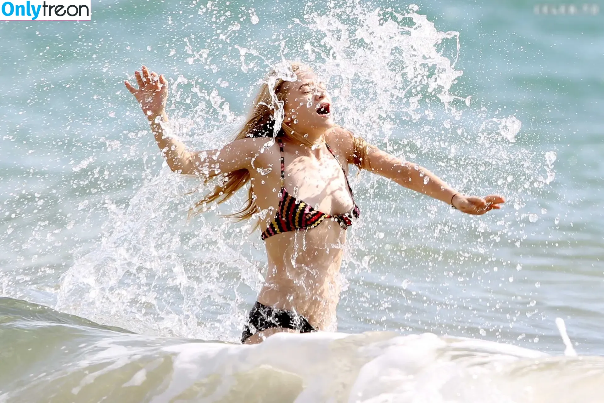 Olsen Twins nude photo #0026 (Olsen Twins)