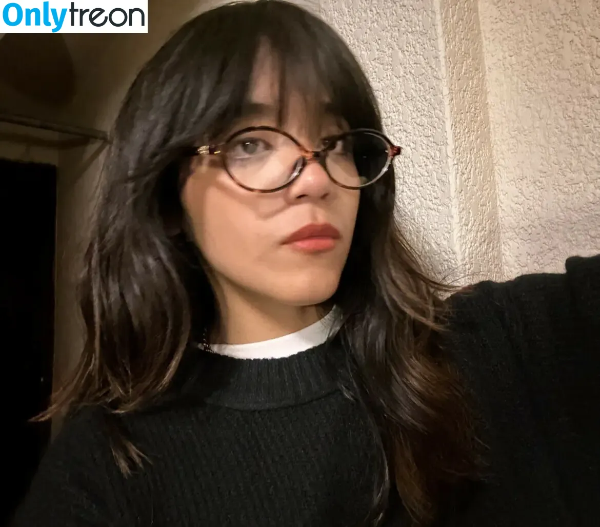 Om4ly nude photo #0022 (Om4ly)
