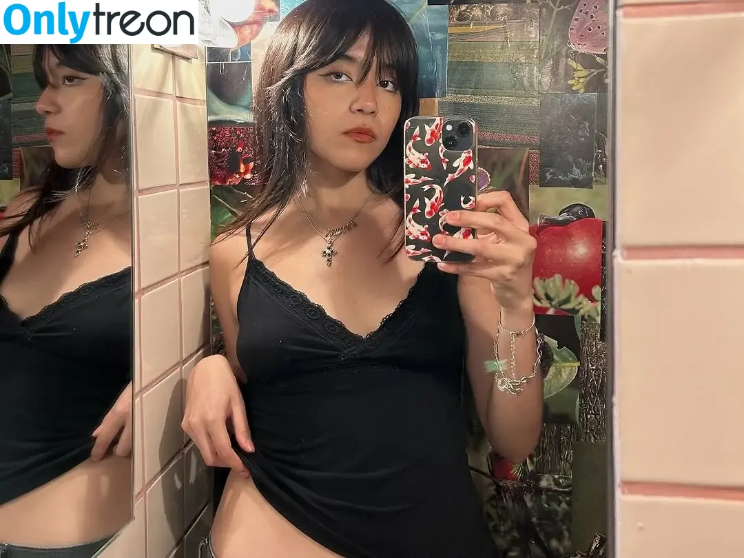 Om4ly nude photo #0026 (Om4ly)