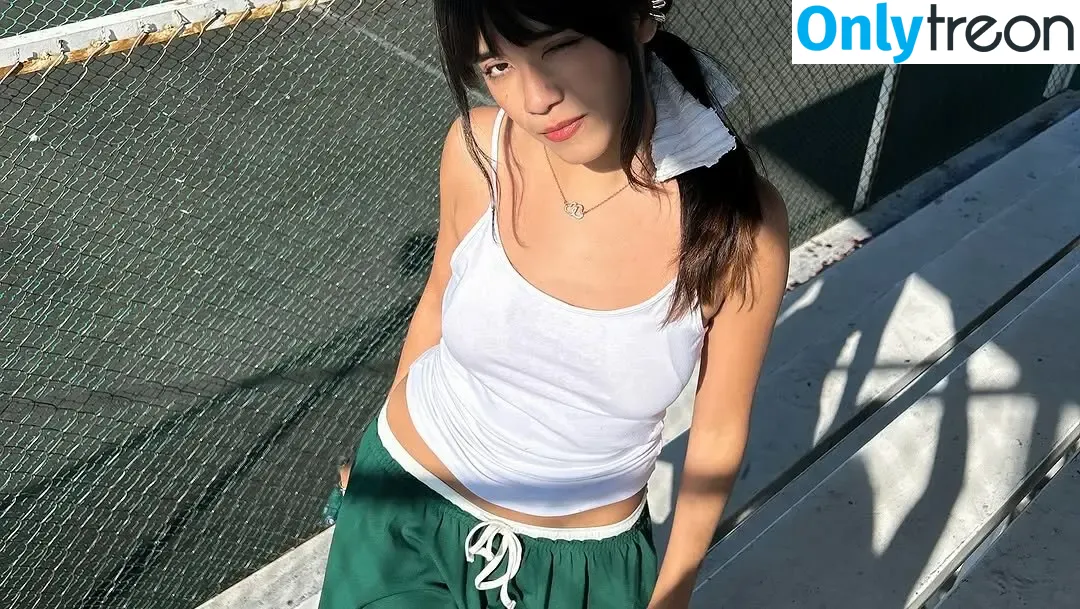 Om4ly nude photo #0056 (Om4ly)