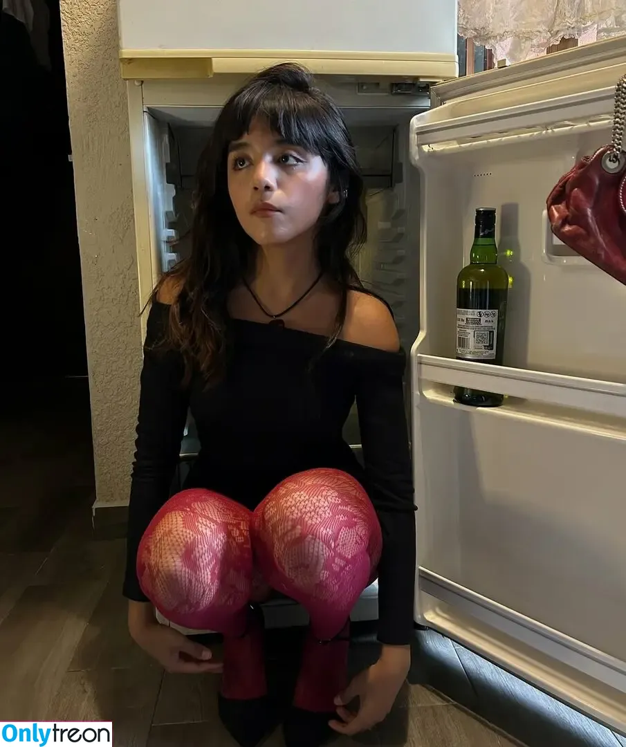 Om4ly nude photo #0075 (Om4ly)