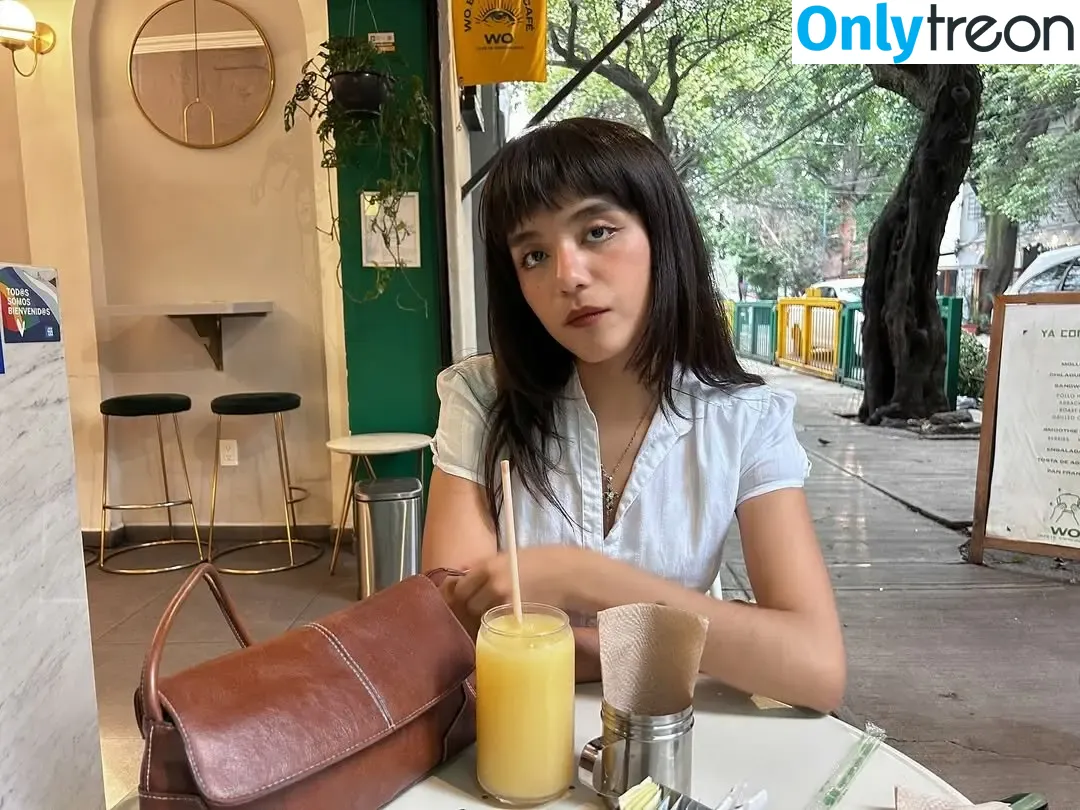 Om4ly nude photo #0144 (Om4ly)