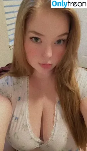  nude photo #0003