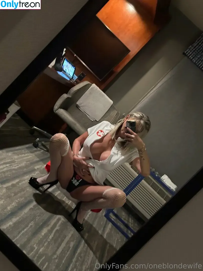 oneblondewife nude photo #0107 (theblondewifelife)