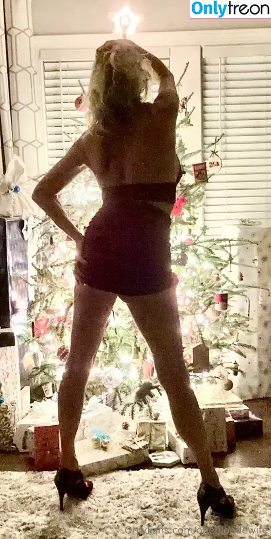 oneblondewife nude photo #0112 (theblondewifelife)