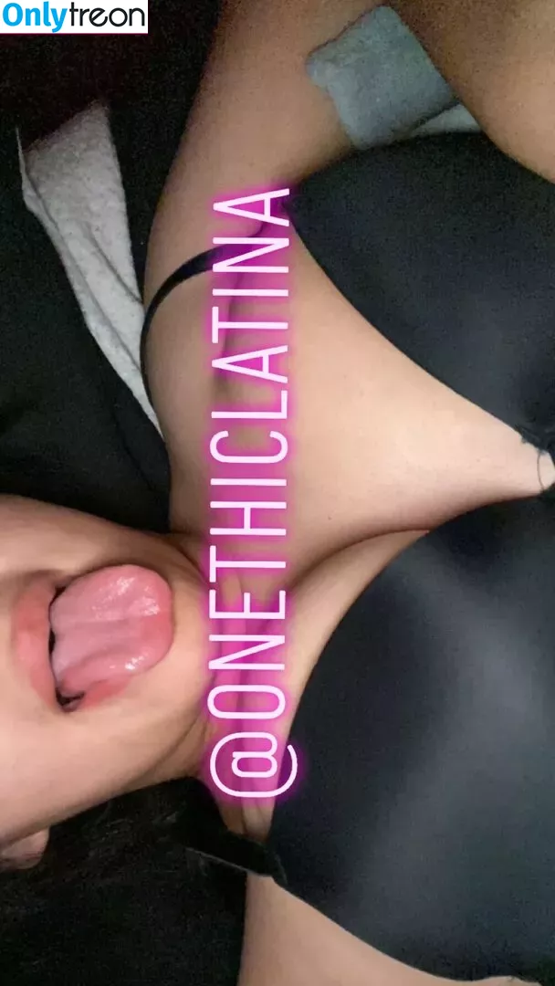 onethiclatina nude photo #0006 (bigbootyylatina / onethicccalzone)