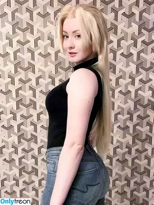 Oniksiya Sofinikum / AdamaeOniksiya / nuviponyali / oniksiya_sofinikum / sofinikum nude photo #1959