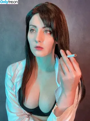 Oniksiya Sofinikum / AdamaeOniksiya / nuviponyali / oniksiya_sofinikum / sofinikum nude photo #2034