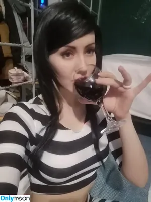 Oniksiya Sofinikum / AdamaeOniksiya / nuviponyali / oniksiya_sofinikum / sofinikum nude photo #2321
