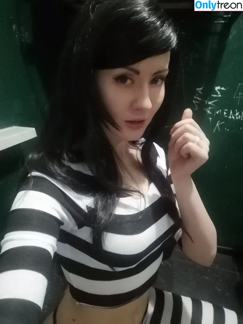 Oniksiya Sofinikum голая photo #2320 (AdamaeOniksiya / nuviponyali / oniksiya_sofinikum / sofinikum)