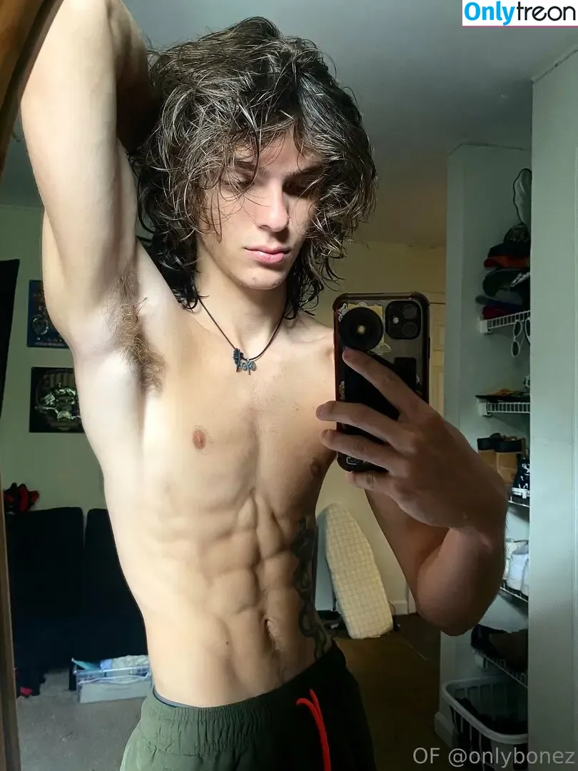 onlybonez nude photo #0008 (officialonlybones)