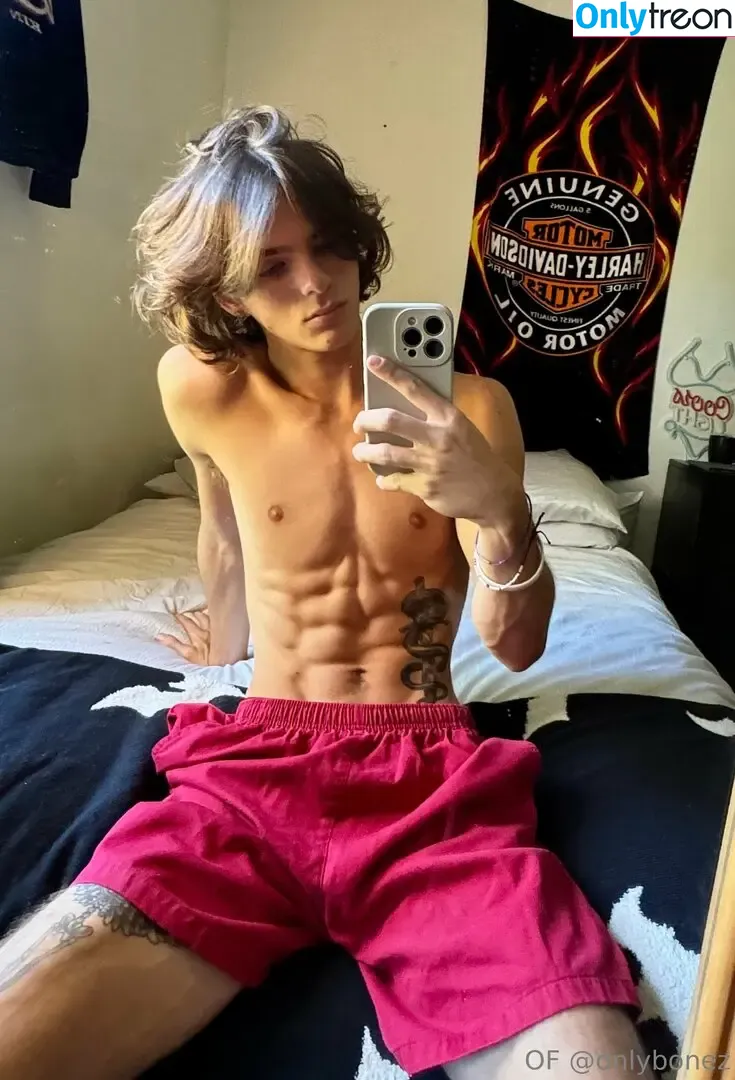 onlybonez nude photo #0037 (officialonlybones)