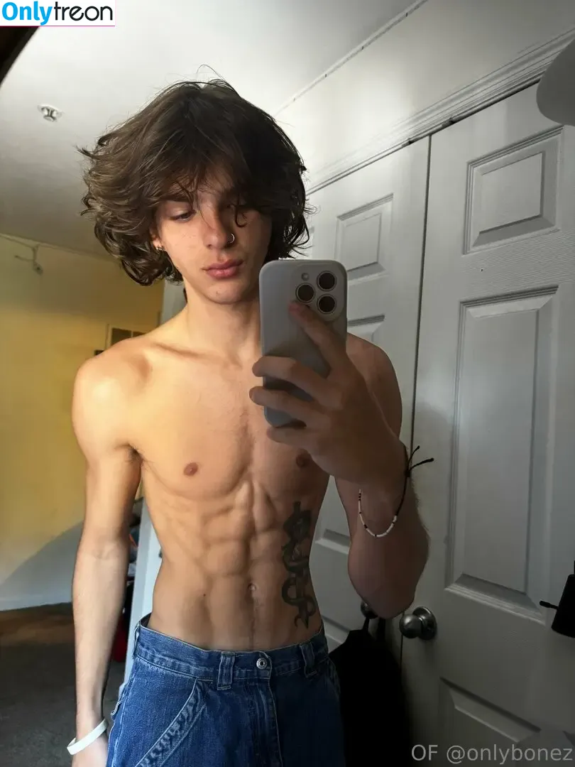 onlybonez nude photo #0038 (officialonlybones)