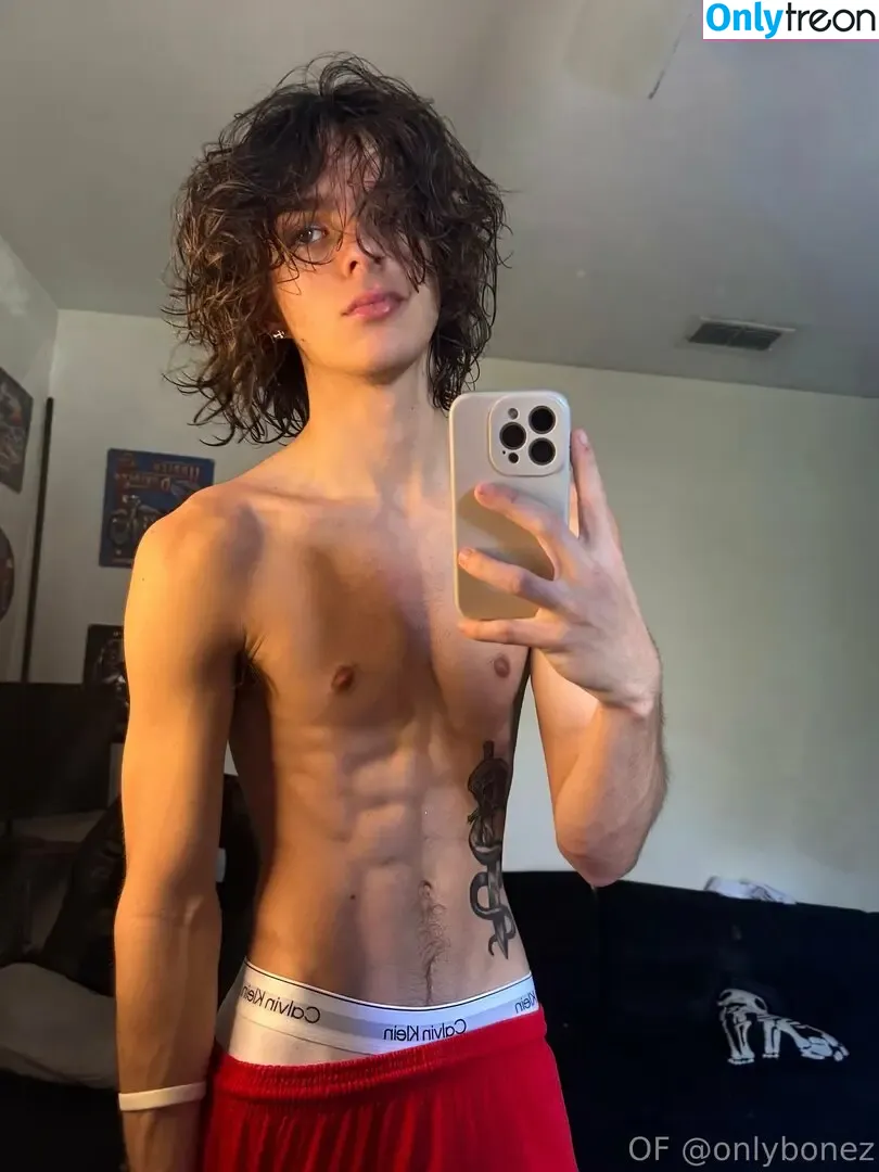 onlybonez nude photo #0051 (officialonlybones)