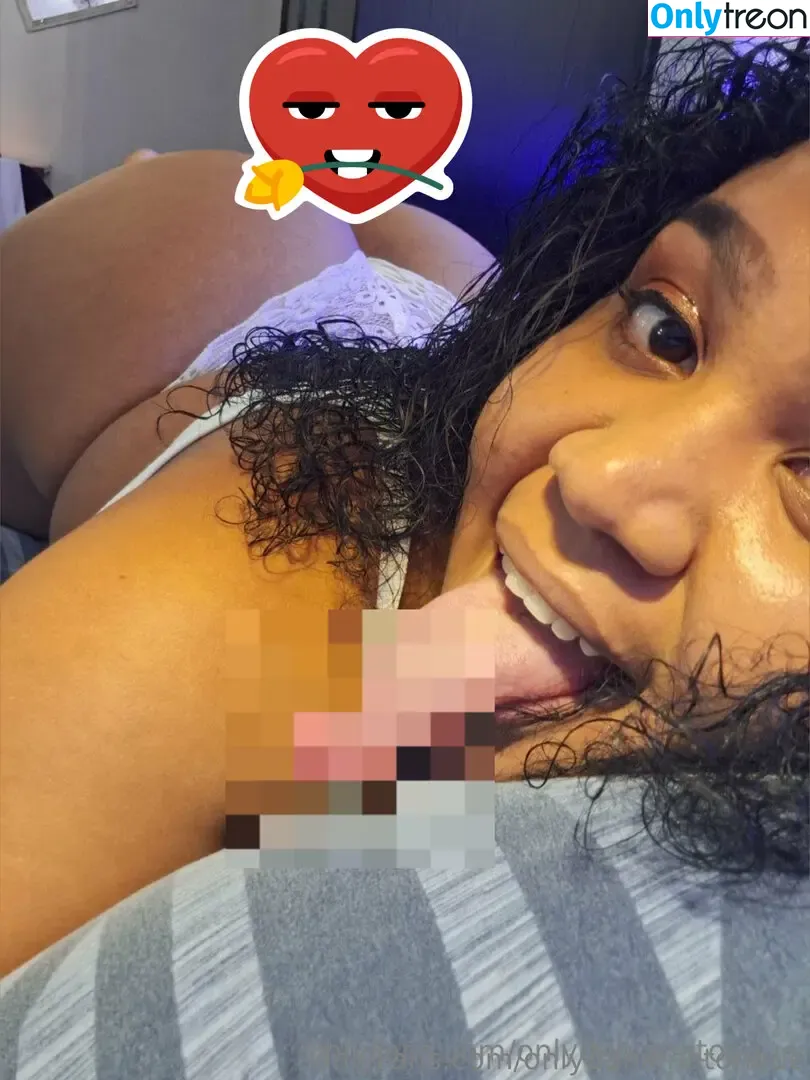 onlydahianatongue nude photo #0012 (onlydahianatongue)