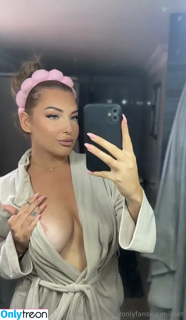 onlyfanskuumikset nude photo #0094 (onlyfanskuumikset)