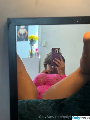 onlykaylaowens / Kayla Owens / kaylaowensmusic nude photo #0019