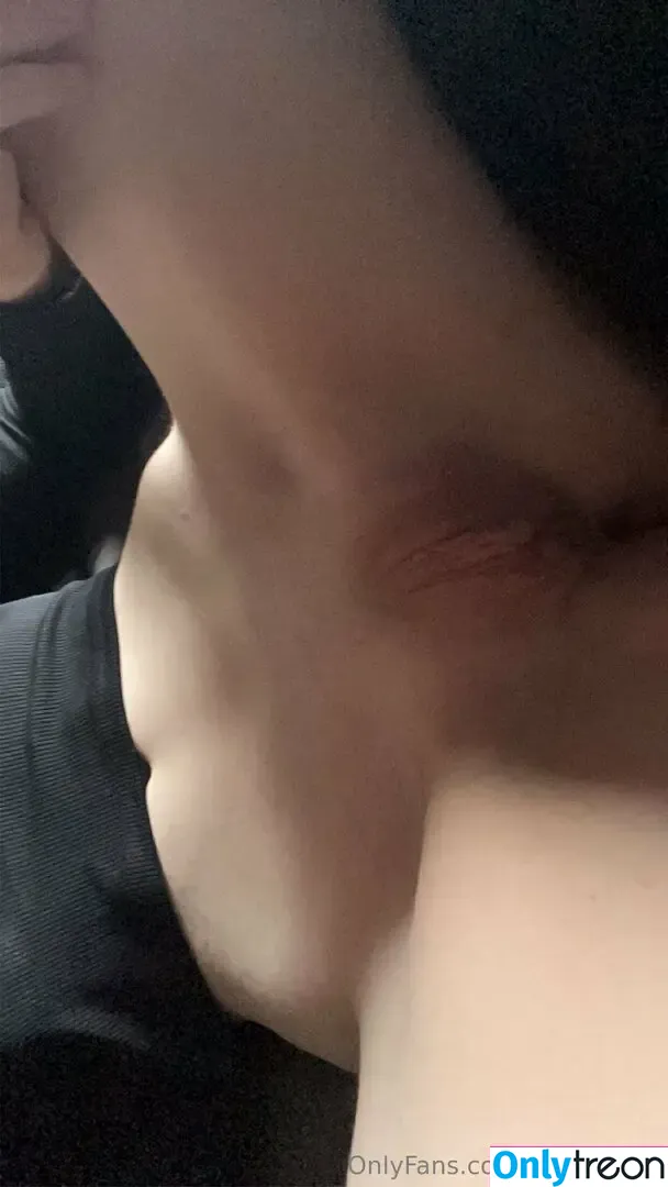 onlylucy12 nude photo #0004 (onlylucy12)